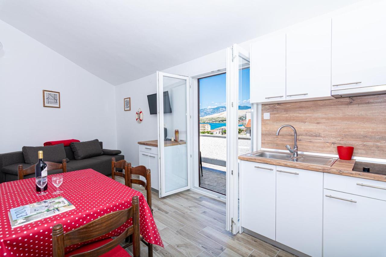 Apartment Plemic Паг Екстер'єр фото