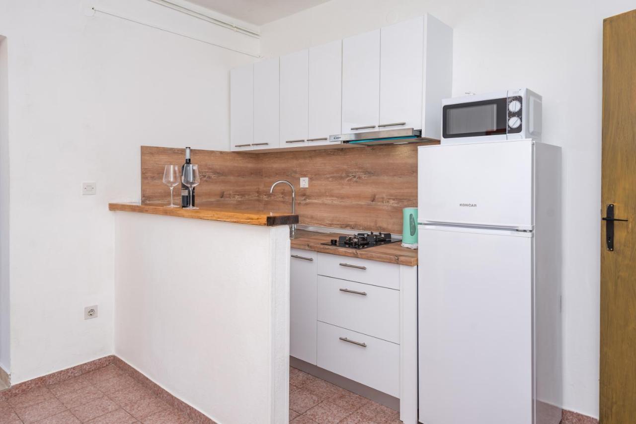 Apartment Plemic Паг Екстер'єр фото