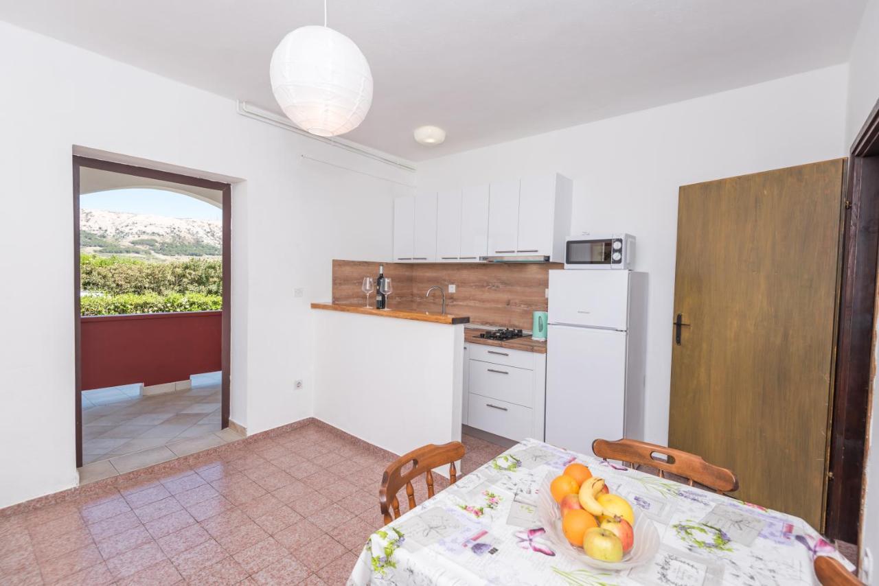 Apartment Plemic Паг Екстер'єр фото