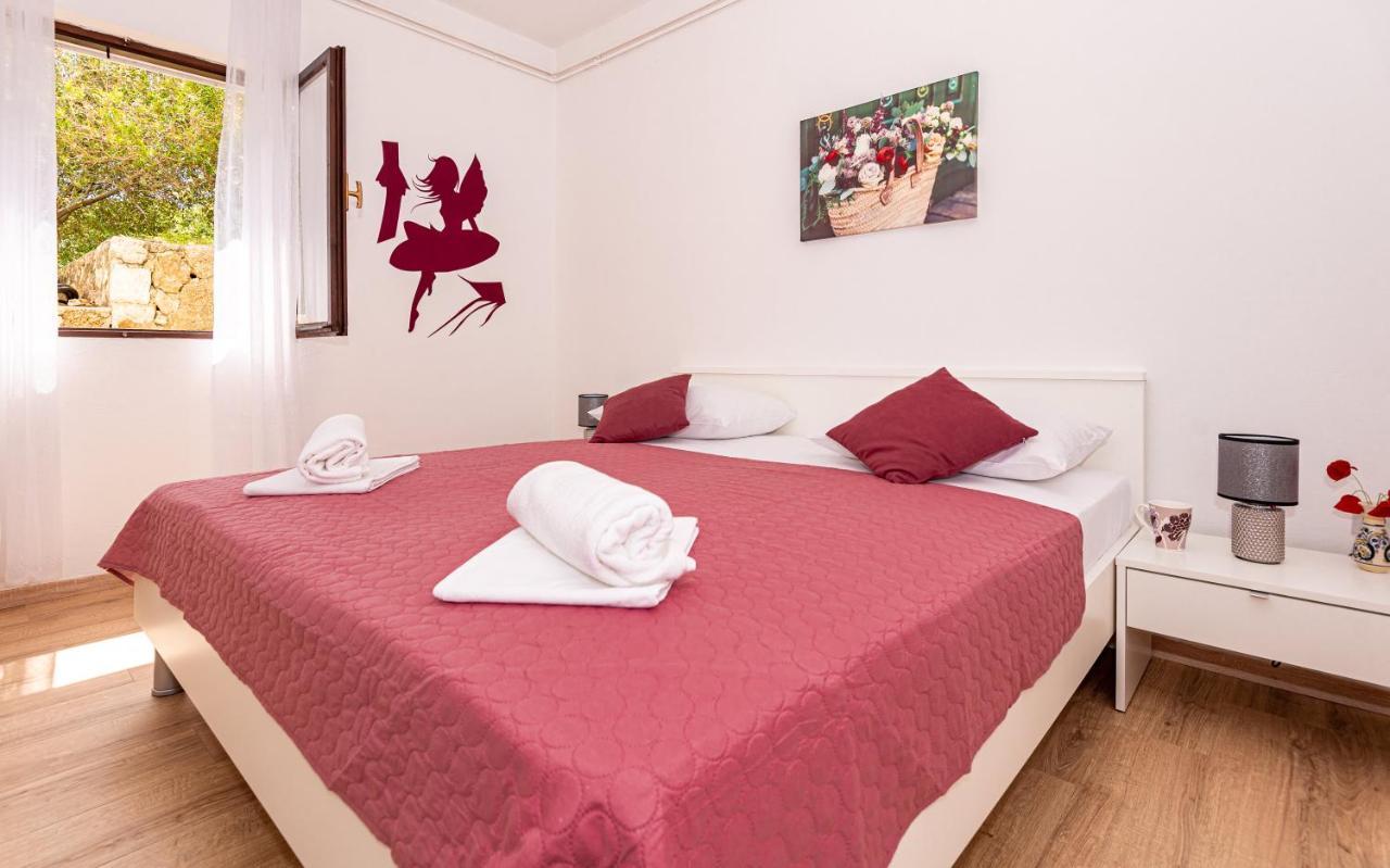 Apartment Plemic Паг Екстер'єр фото